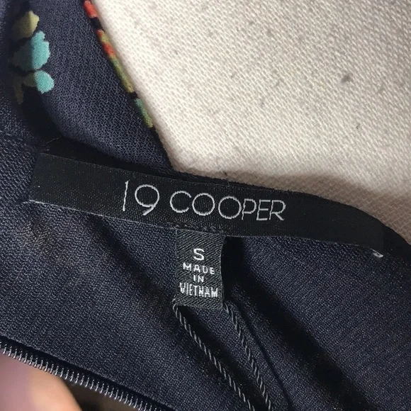 19COOPER BLUE FLORAL FIT & FLARE SUNDRESS SMALL New - Picture 7 of 9